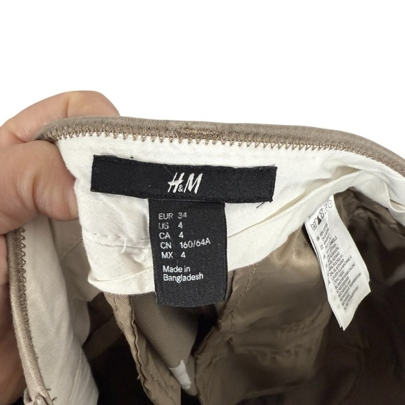 H&M Women’s Classic Tapered Trousers in Beige Size 4 - Picture 4 of 7